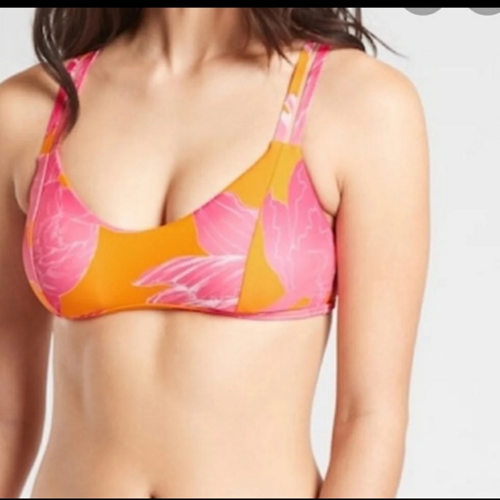 Athleta kailua south swell bikini top